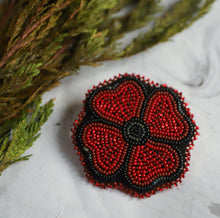 Load image into Gallery viewer, Preorder Dene Beaded Poppy
