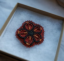 Load image into Gallery viewer, PreOrder Small Beaded Poppy
