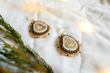 Load image into Gallery viewer, Beaded Elk Earrings
