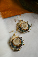 Load image into Gallery viewer, Beaded Elk Earrings
