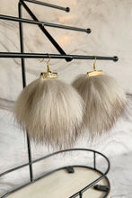 Load image into Gallery viewer, Lynx Fur Earrings
